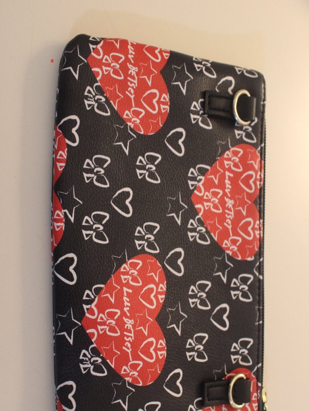 Luv Betsey Johnson Heart Bow Wristlet Clutch Black Red